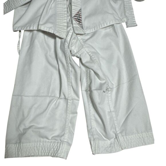 Tiger Claw TC 2000 Student Martial Arts Uniform White Top Pants Belt Size 000 - Picture 2 of 8